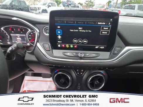 Used 2024 Chevrolet Blazer LT w/ Convenience Package FWD image 16