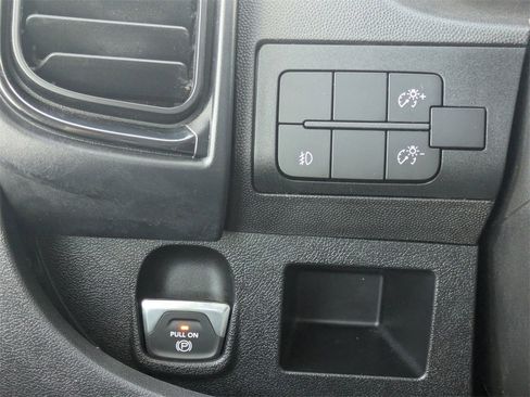 Used 2022 RAM ProMaster 2500 w/ Convenience Group image 25