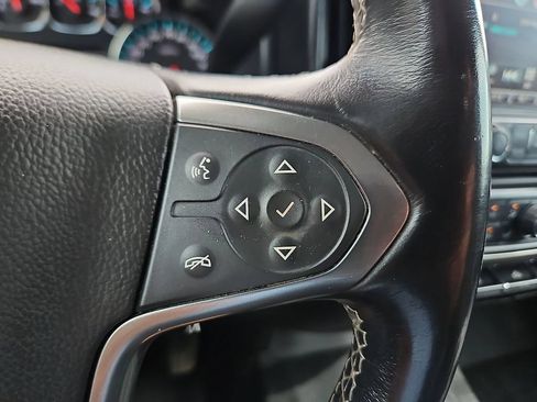 Used 2018 Chevrolet Silverado 1500 LT w/ All Star Edition AWD/4WD image 29
