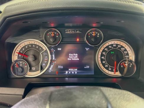 Used 2014 RAM 1500 Laramie w/ Convenience Group AWD/4WD image 15