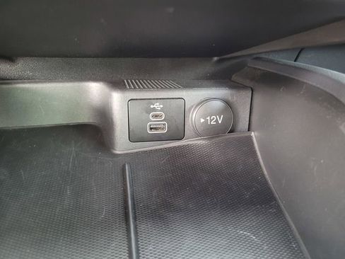 Certified 2025 Ford Escape ST-Line image 24