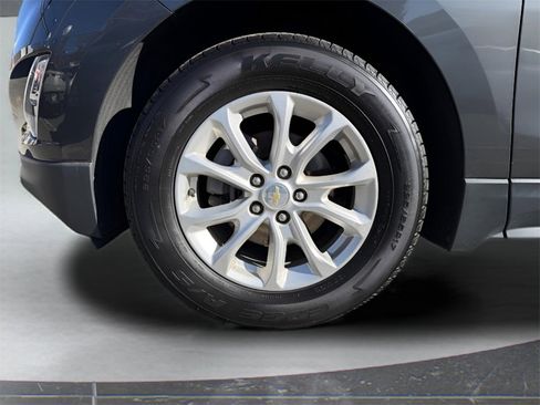 Used 2019 Chevrolet Equinox LS w/ LS Convenience Package image 10