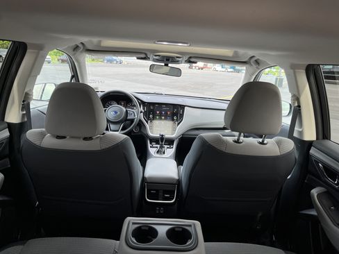 Used 2024 Subaru Outback Premium AWD/4WD image 14