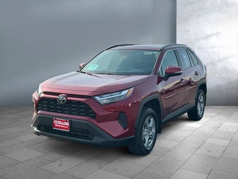 Certified 2025 Toyota RAV4 XLE w/ Convenience Package AWD/4WD image 1