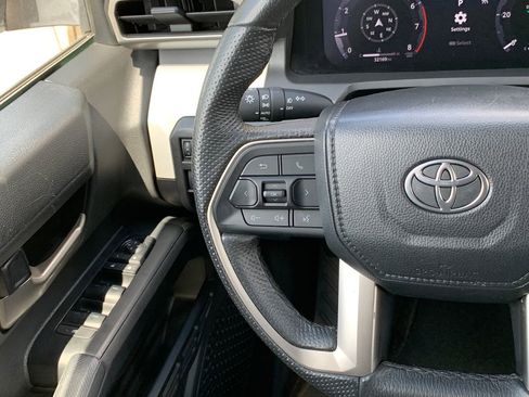 Used 2024 Toyota Tacoma TRD Off-Road AWD/4WD image 13