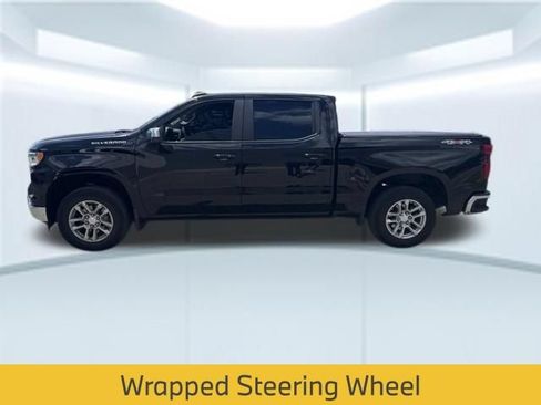 Used 2023 Chevrolet Silverado 1500 LT AWD/4WD image 11