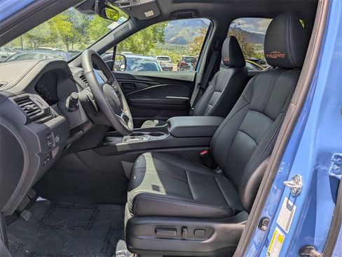 Used 2025 Honda Ridgeline TrailSport image 13