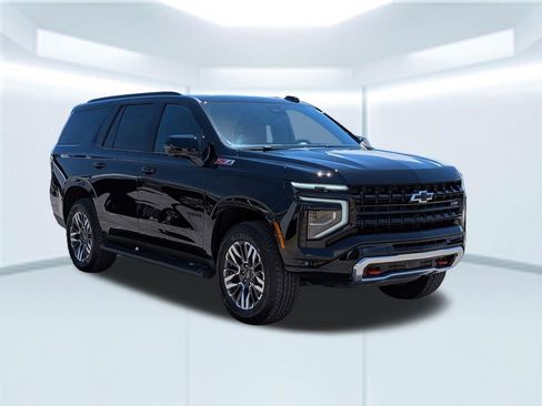 Used 2026 Chevrolet Tahoe Z71 w/ Comfort Package AWD/4WD image 9