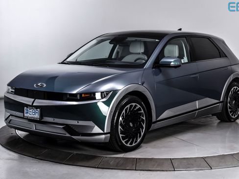 Used 2024 Hyundai Ioniq 5 Limited image 2