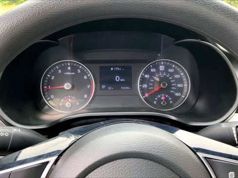 Used 2021 Kia Forte LXS FWD image 17