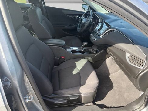 Used 2023 Chevrolet Malibu LT image 15