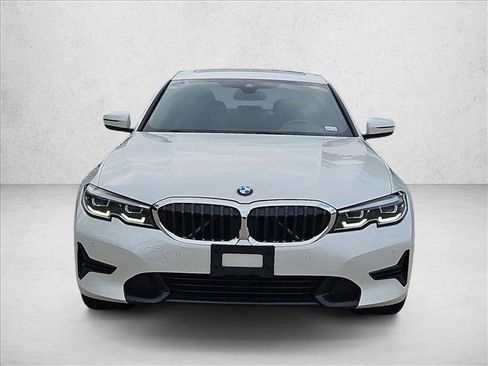Used 2020 BMW 330i Sedan w/ Convenience Package RWD image 2
