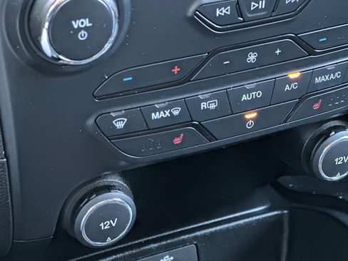 Used 2020 Ford Ranger Lariat w/ Technology Package image 29