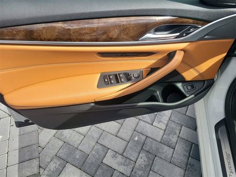 Used 2019 BMW 540i xDrive 540i xDrive w/ Convenience Package image 23