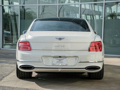 New 2026 Bentley Flying Spur Plug-In Hybrid AWD/4WD image 13