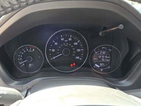 Certified 2022 Honda HR-V Sport image 19