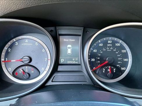 Used 2015 Hyundai Santa Fe Sport w/ Option Group 02 image 12