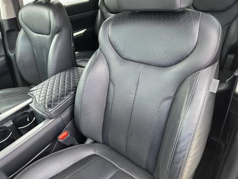 Used 2021 Hyundai Palisade SEL w/ Premium Package FWD image 16