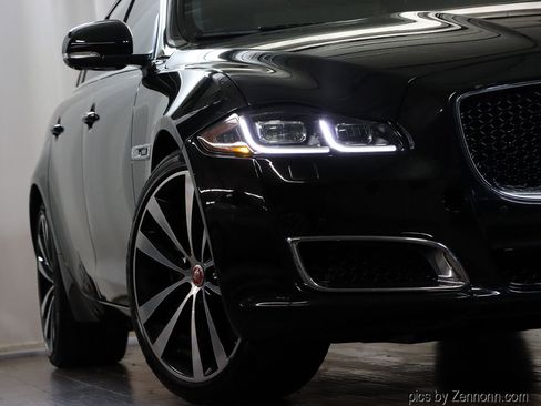 Used 2019 Jaguar XJ L Portfolio image 4