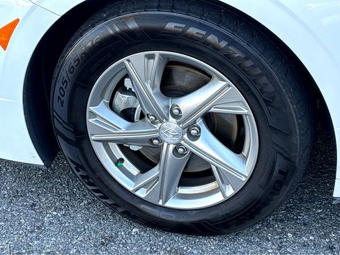 Used 2022 Hyundai Sonata SE image 22