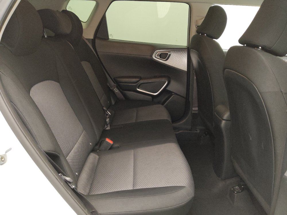 Used 2021 Kia Soul LX FWD image 19