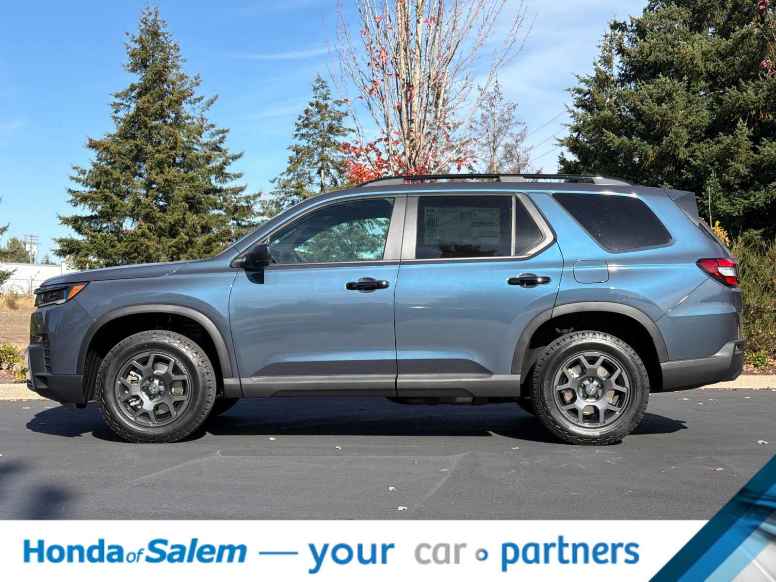 New 2026 Honda Pilot TrailSport image 5