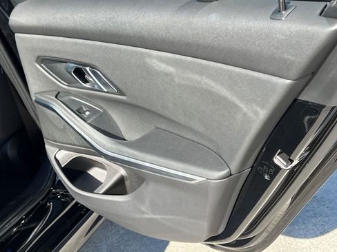 Used 2020 BMW 330i Sedan w/ Convenience Package image 16