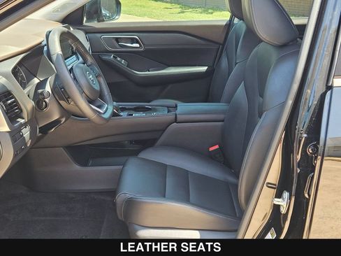 Used 2021 Nissan Rogue SL w/ Premium Package FWD image 11
