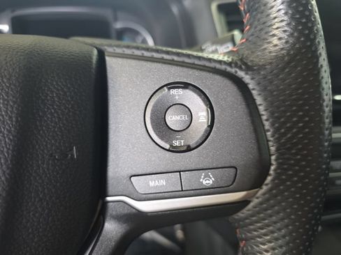 Used 2022 Honda Pilot TrailSport image 21