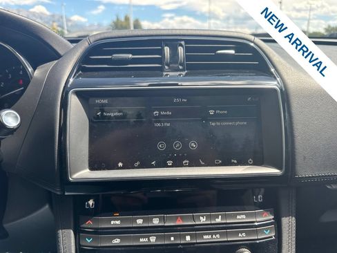 Used 2019 Jaguar F-PACE Prestige AWD/4WD image 26