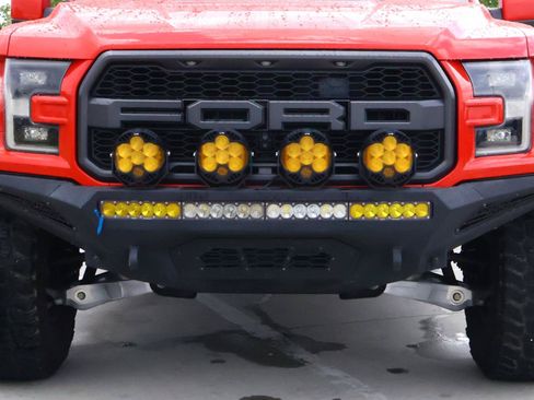 Used 2019 Ford F150 Raptor w/ Equipment Group 802A Luxury AWD/4WD image 8