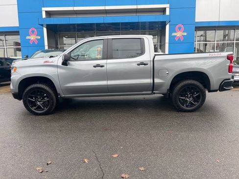 Used 2025 Chevrolet Silverado 1500 LT Trail Boss w/ LT Trail Boss Premium Package image 3