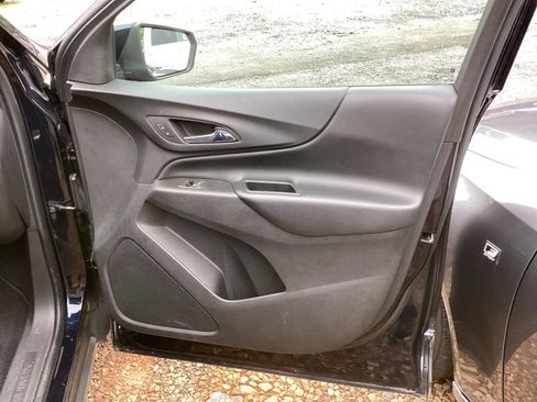 Used 2020 Chevrolet Equinox LT FWD image 8