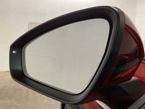 Used 2024 Volkswagen ID.4 S image 91