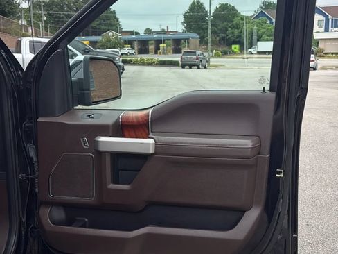 Used 2019 Ford F150 King Ranch w/ Equipment Group 601A Luxury AWD/4WD image 16