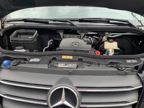 Used 2024 Mercedes-Benz Sprinter 3500 image 68