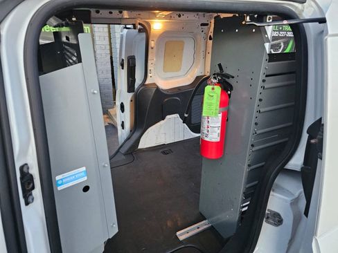 Used 2015 Ford Transit Connect XL FWD image 34