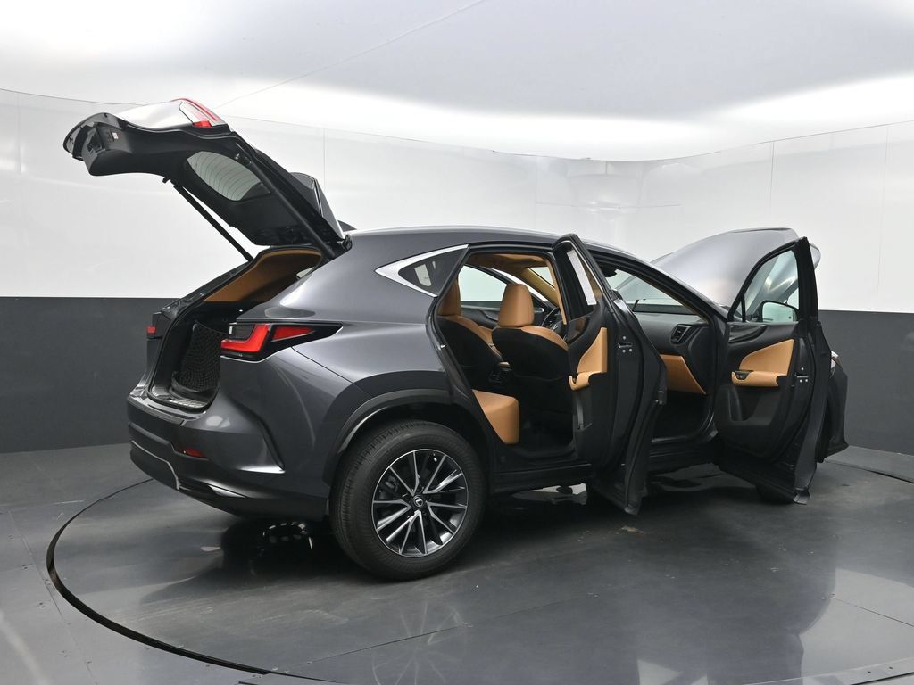Used 2025 Lexus NX 250 FWD w/ Accessory Package (Z2) image 40