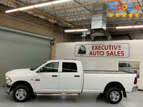 Used 2012 RAM 2500 ST w/ Chrome Appearance Group image 2