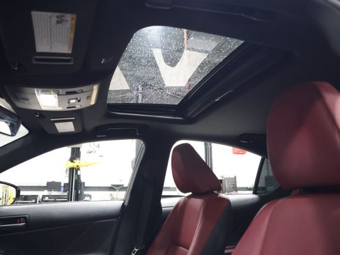 Used 2022 Lexus IS 300 w/ Premium Package RWD image 33