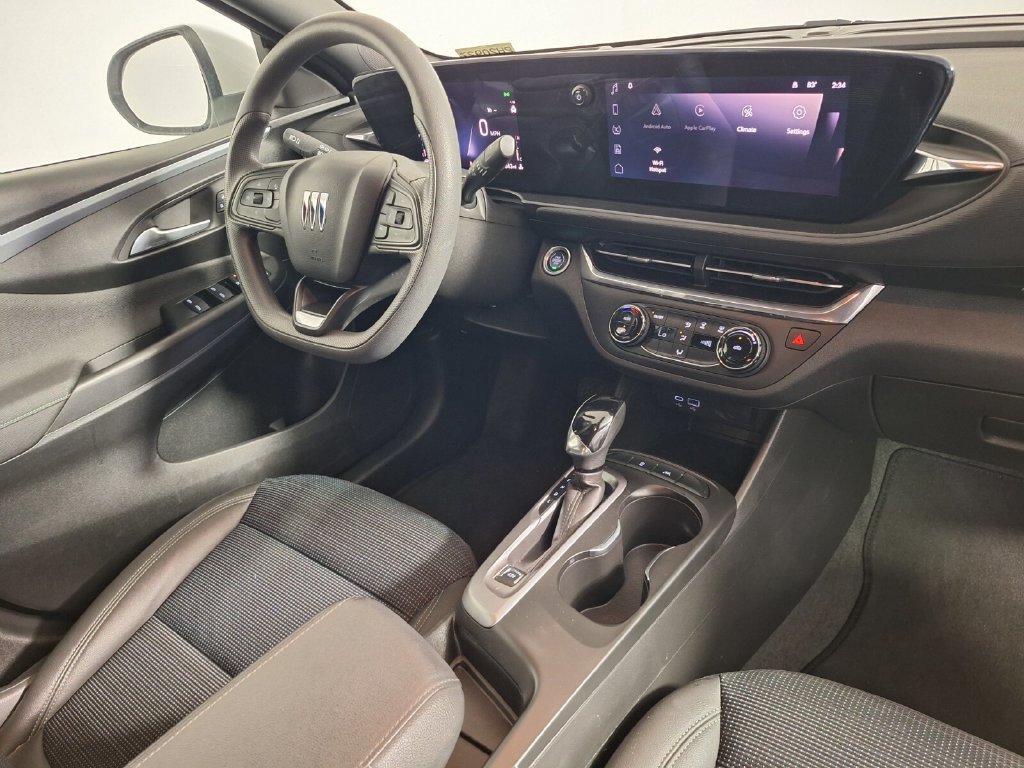 Used 2026 Buick Envista Preferred FWD image 25
