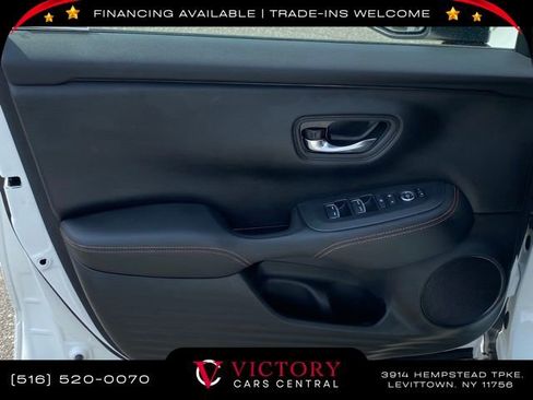 Used 2023 Honda HR-V Sport image 10