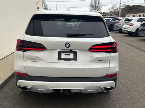 Certified 2024 BMW X5 xDrive40i w/ Executive Package image 5