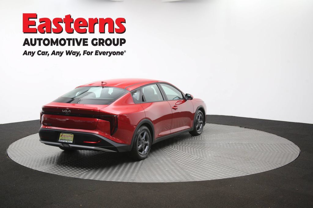 Used 2025 Kia K4 FWD image 42