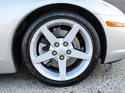 Used 2007 Chevrolet Corvette Convertible image 36