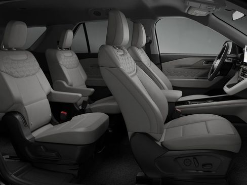 New 2026 Ford Explorer Platinum w/ LUX Leather Package AWD/4WD image 6