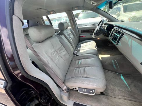 Used 1996 Cadillac Fleetwood Brougham image 51