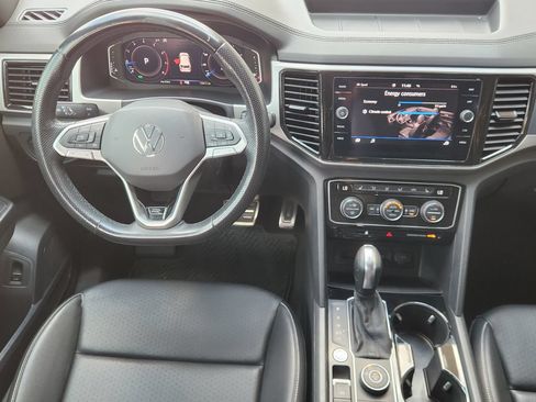 Used 2020 Volkswagen Atlas Cross Sport SEL R-Line AWD/4WD image 27