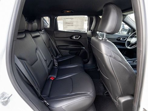 New 2026 Jeep Compass Limited image 28