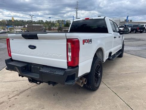 Used 2023 Ford F350 XL image 7